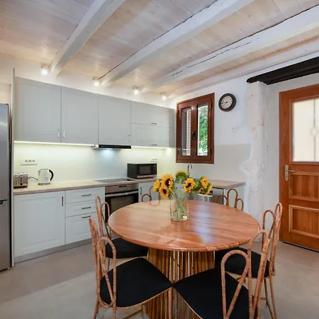 Holiday home Casa Dione - Chania Old Town